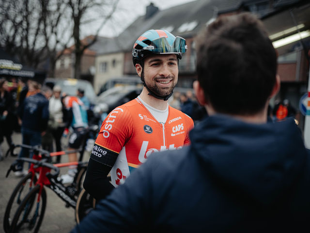 Lorenz Van de Wynkele  mène le Tour du Loir et Cher après avoir remporté la première étape