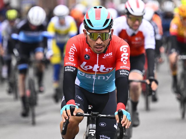 Caleb Ewan needs to settle for place of honour in Milano-Sanremo