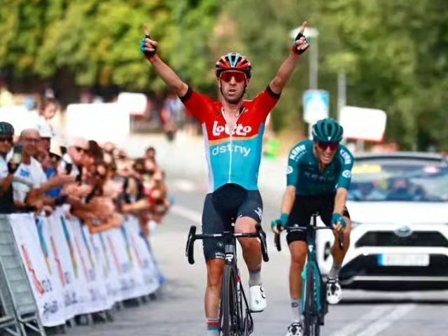 Eduardo Sepulveda wins stage two and GC Vuelta Castilla y Léon